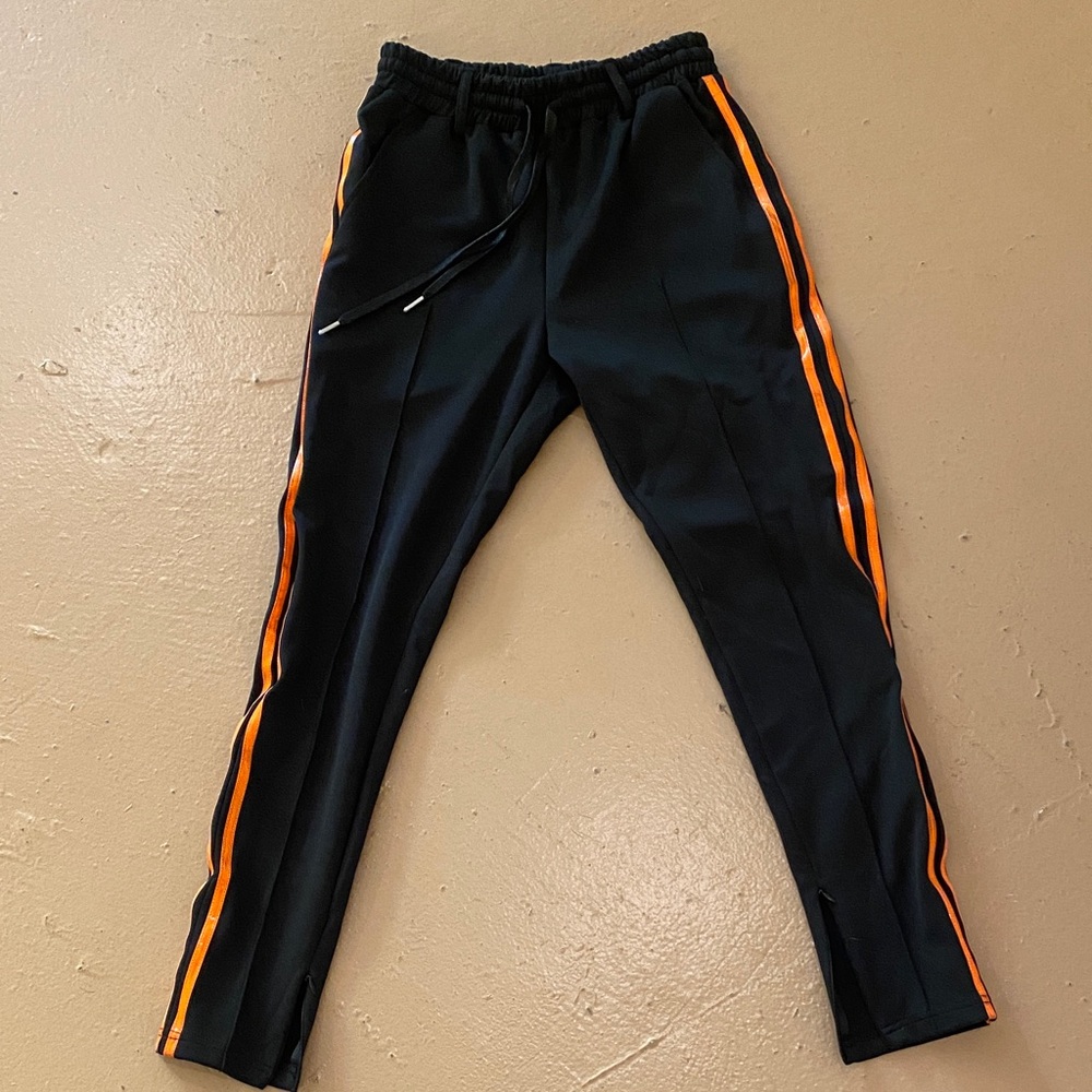 Lagenda joggers from Japan